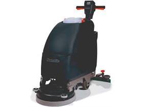 NUMATIC SCHEUERSAUGMASCHINE  Batterie-Scheuersaugmaschine TGB4045 mit